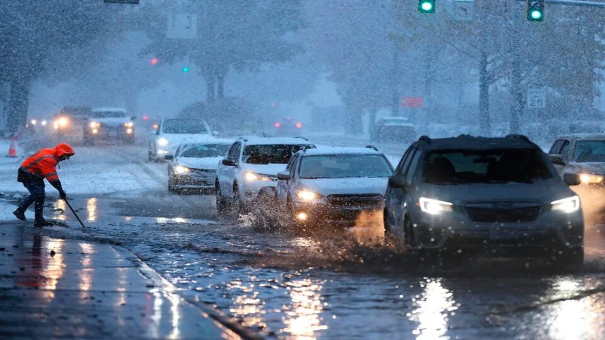 Tormentas Dejan A Unas Personas Sin Electricidad En La Capital