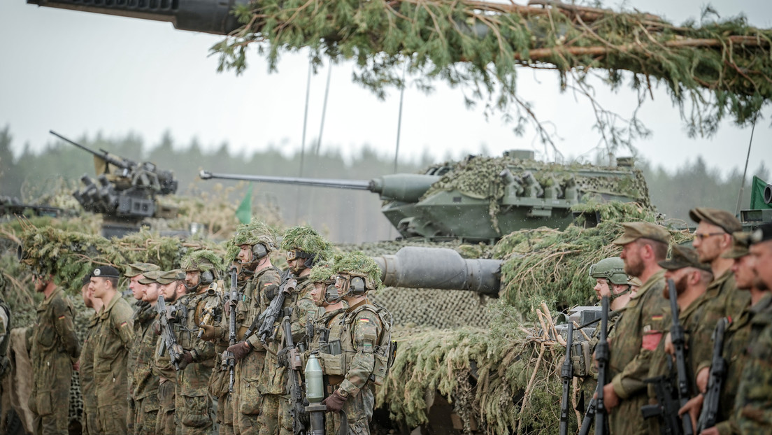 67016233e9ff71150772e043 (1)