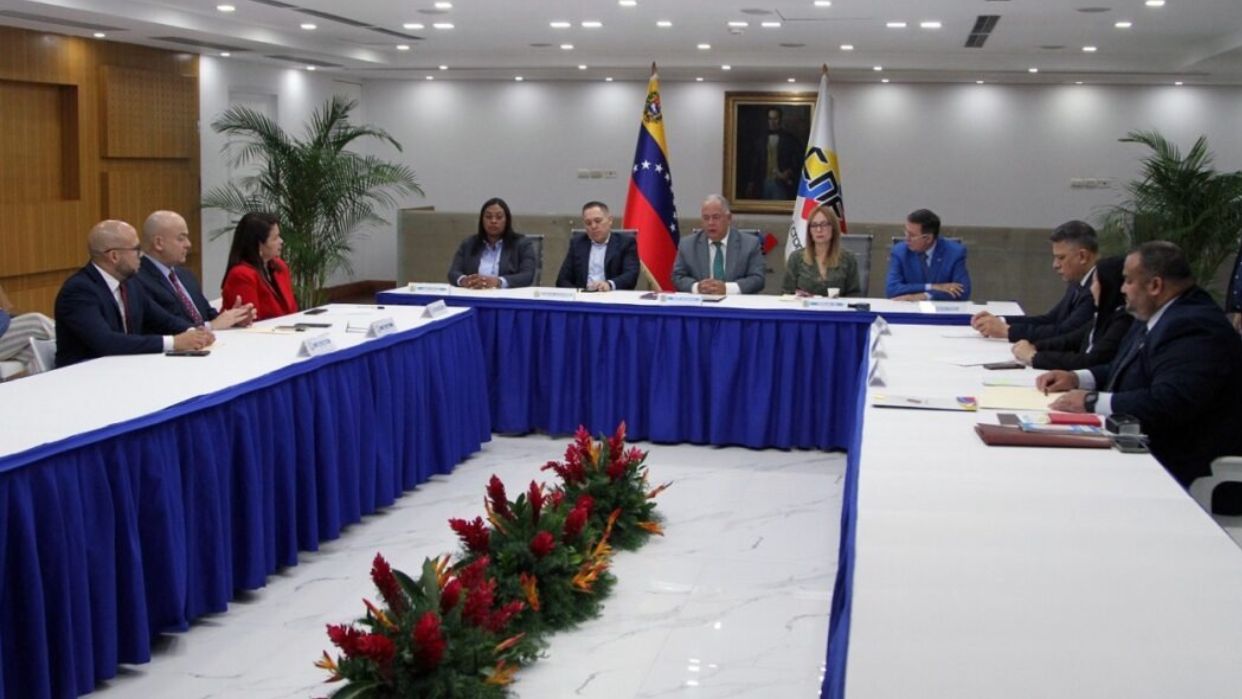 nuevos-rectores-del-cne-se-incorporaron-a-sus-funciones-160740