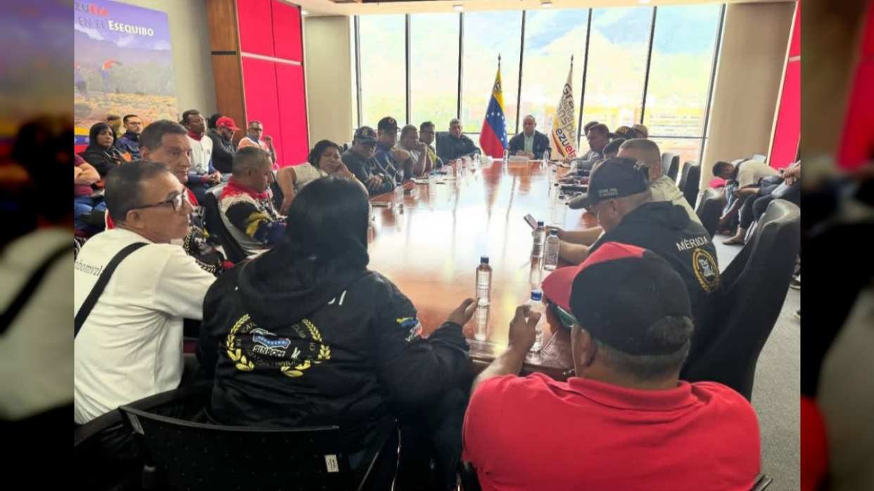 gobierno-nacional-se-reunio-con-sector-transporte-para-mejorar-calidad-del-servicio-al-pueblo-168199