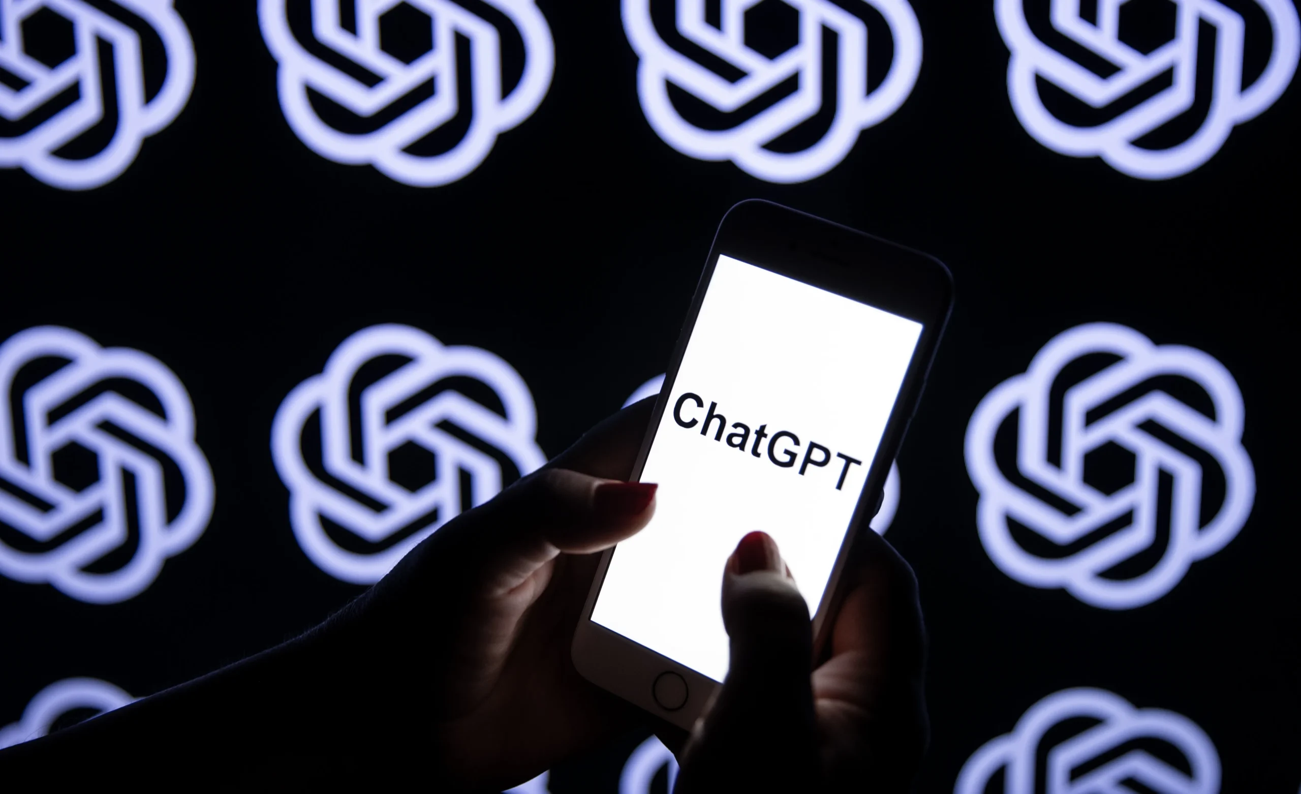 Usuarios sufren raros delirios tras uso intensivo de ChatGPT