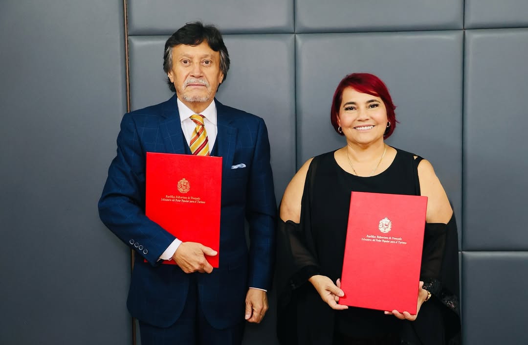 Mintur y la UNE firman alianza estratégica para impulsar la investigación turística en Venezuela