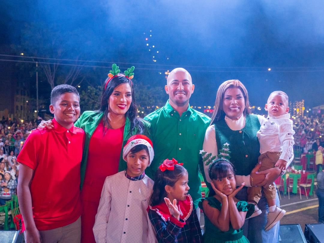 Pueblo de Bolívar celebra la Navidad con encendidos de plazas y espacios recreativos
