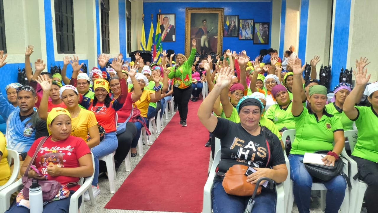 Plan Nacional “Desafío bienestar Venezuela” realizó capacitación en Ciudad Bolívar