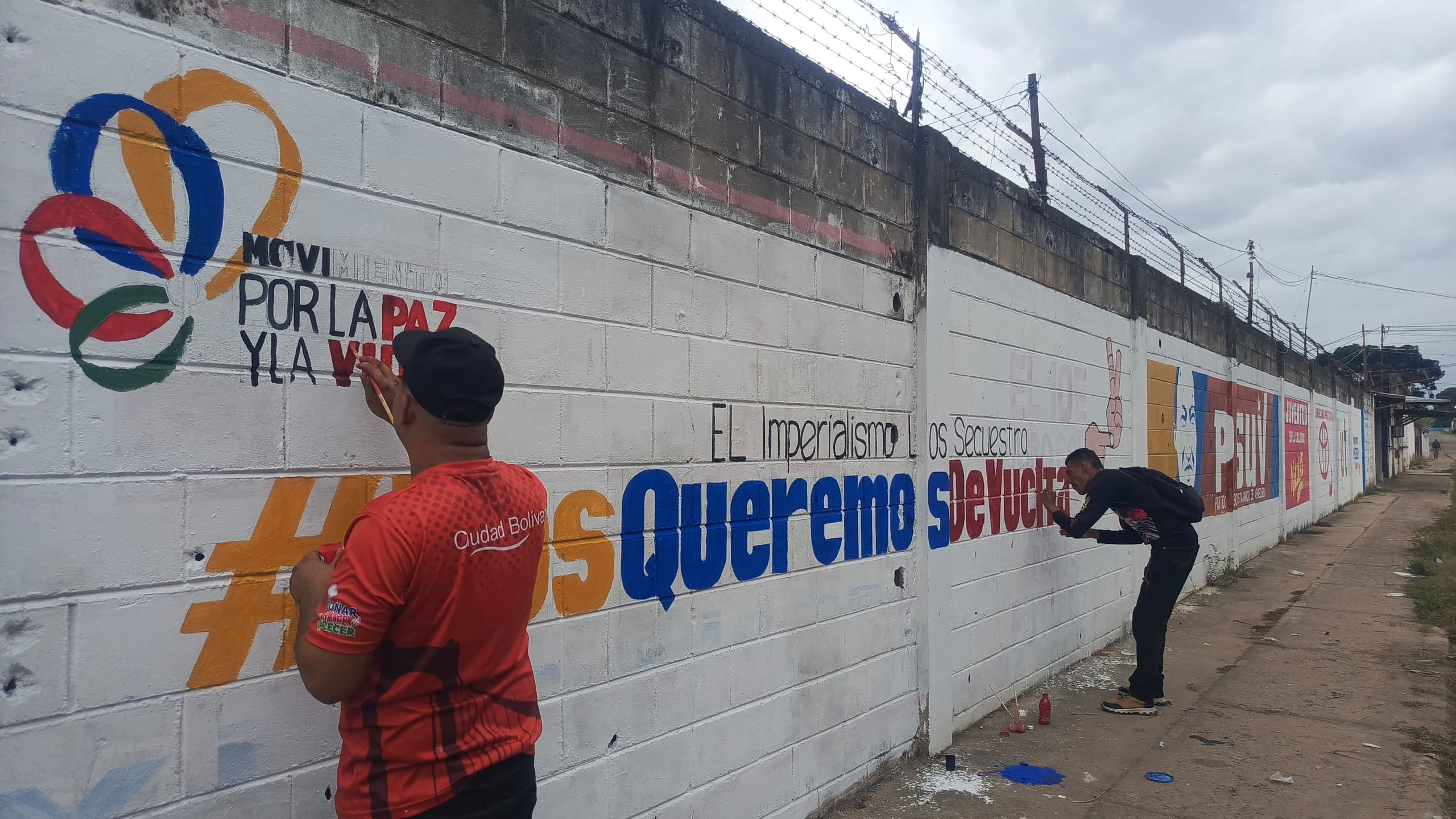 Movimiento por la Paz y la Vida participó en una jornada de pinta de Murales Combativos en Bolívar