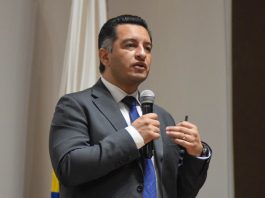 Ministro colombiano denuncia espionaje con PEGASUS