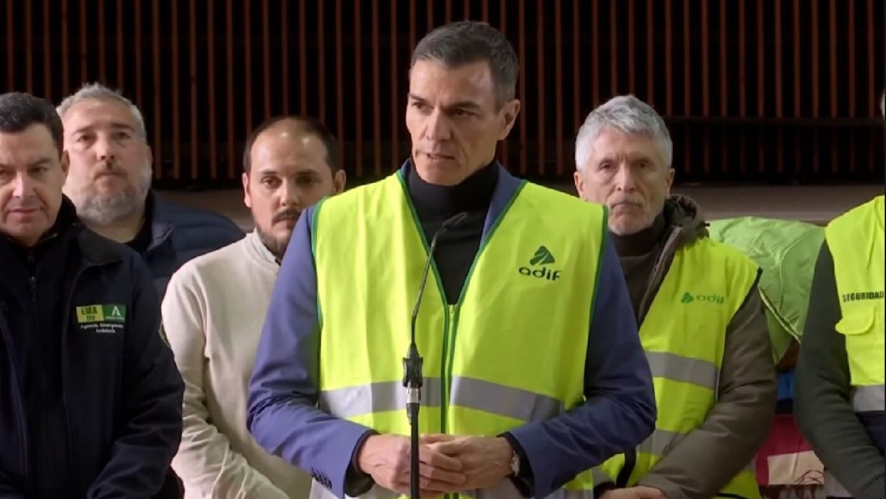 Gobierno de España decreta tres días de luto por accidente ferroviario en Adamuz